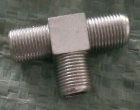 Переходник соединитель на 3 гн F тройник (цинк), Netko