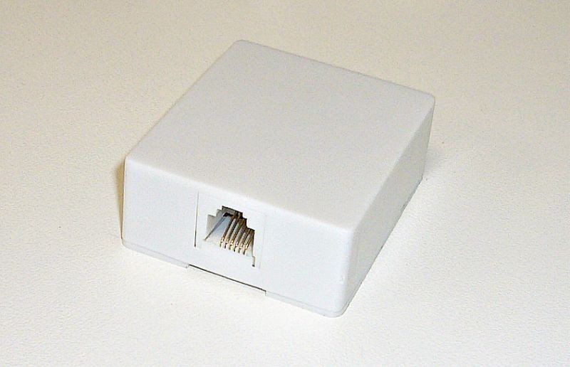 Розетка телефонная внешняя / 1 порт RJ-12(6p6c) / 6 контактная, белая, Netko