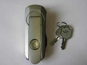 Замок для передней двери &quot;T&quot;