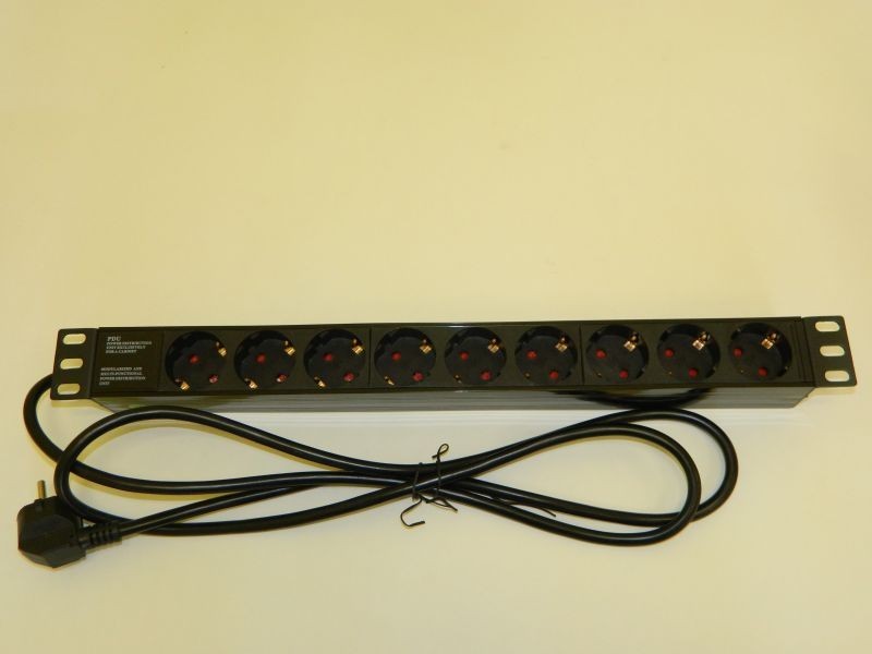 Блок розеток 19", 16А, 9 розеток, шнур 2м, черный