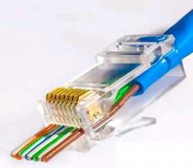 Коннектор RJ-45 Netko (8p8c) cat.5е, со сквозным отверстием EZNetko plug, для одножильного и многожильного кабеля (нож с 3-мя зубцами), 100шт.