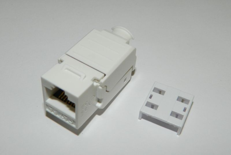 Модуль Keystone неэкранированный, RJ-45, cat.6А, 90°, 110 тип, без инструмента, KE, белый, Netko СКС