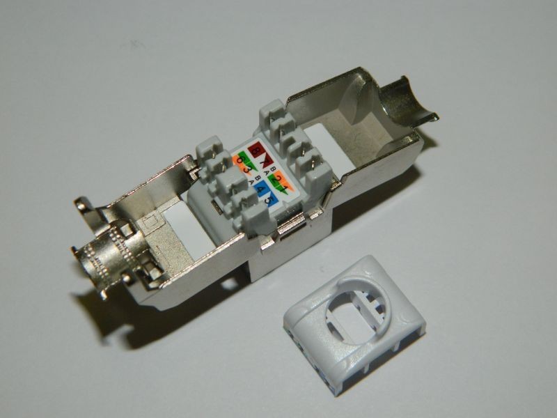 Модуль Keystone экранированный, RJ-45, cat.5e, 180°, 110/Krone тип, без инструмента, KE, металлик, Netko СКС