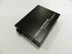 WDM медиаконвертер 10/100Base-TX/100Base-FX, одноволоконный, SM, SC, 1550nm, 20км РАСПРОДАЖА